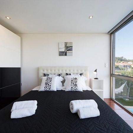 LovelyStay - Casa Guimas Penafiel Luaran gambar